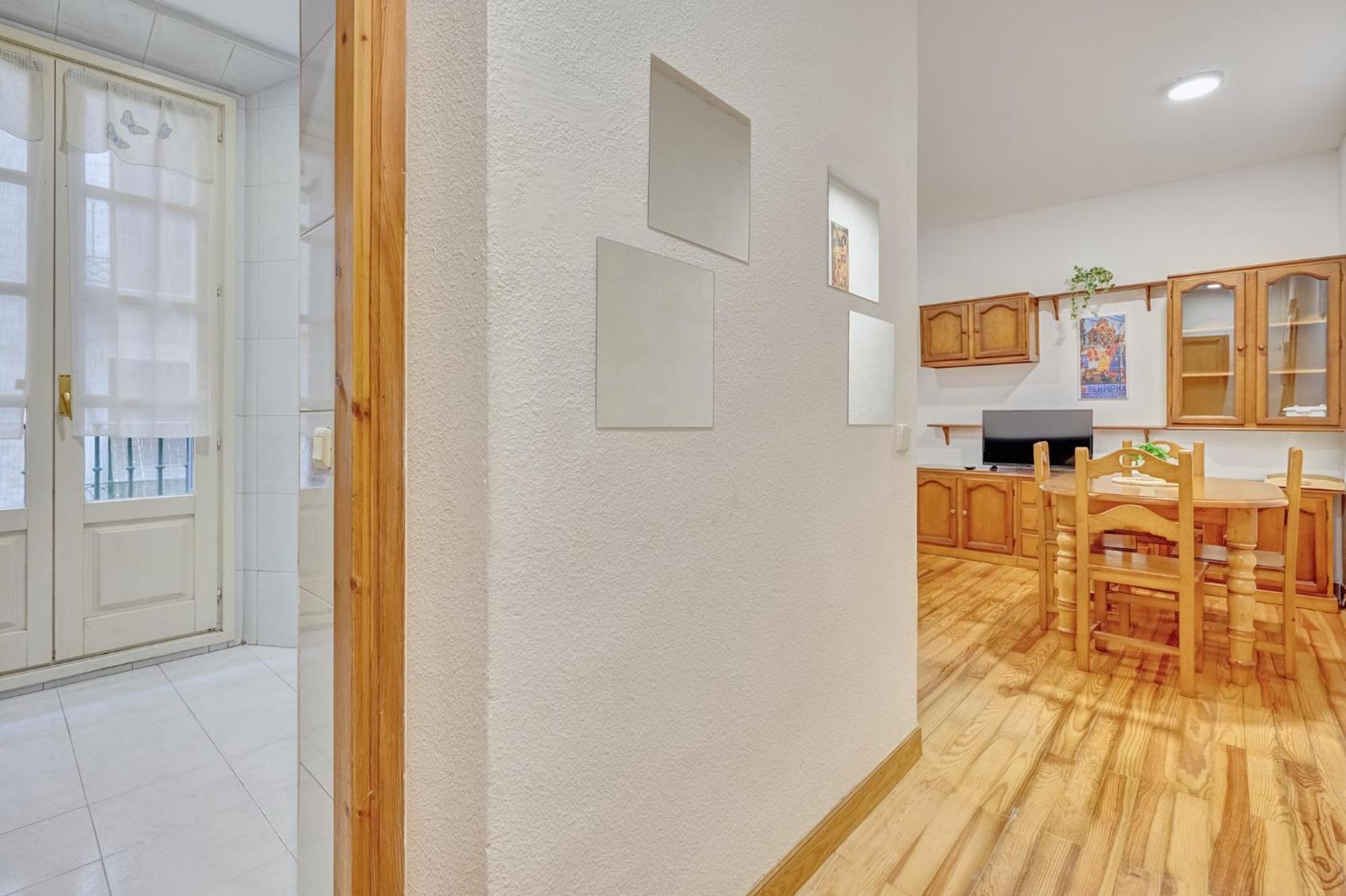 Ferienwohnung Bajada De Javier Pamplona Exterior foto